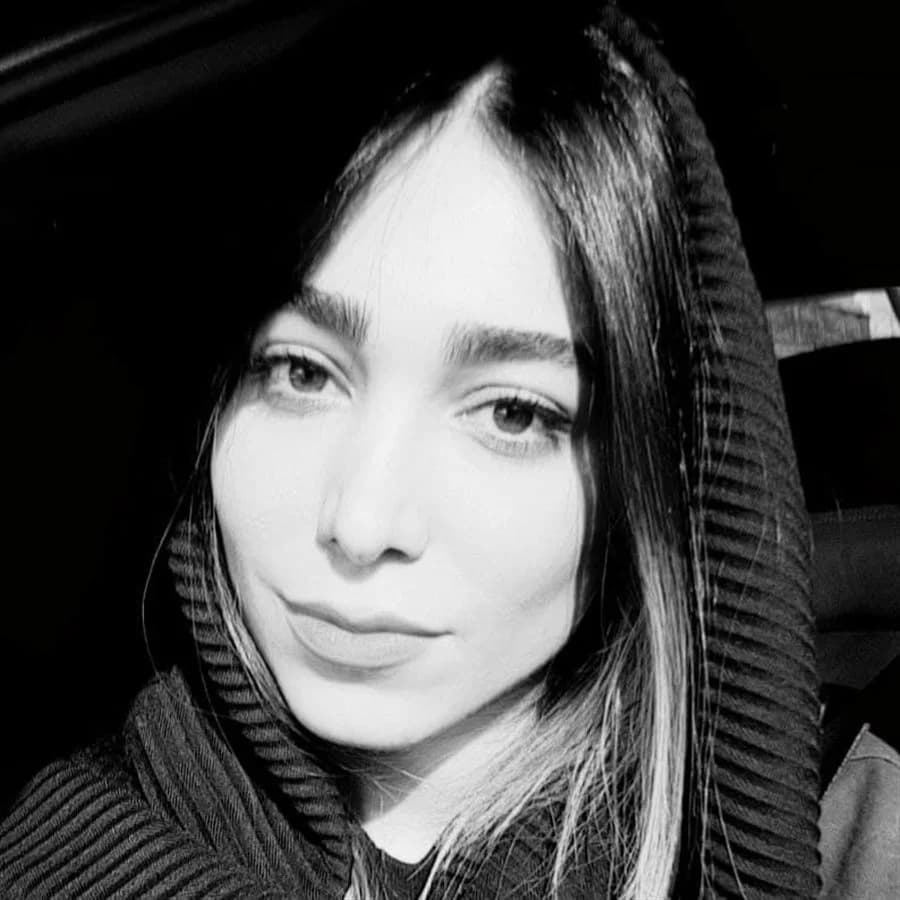 صنم سایه‌افکن