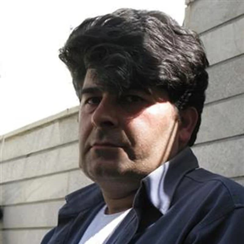 هوشنگ هاتفی